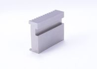 تجهيز قالب حقن المعادن مكون من مربع PD613 المواد / ختم أجزاء الأجهزة / أجزاء الطحن باستخدام الحاسب الآلي
